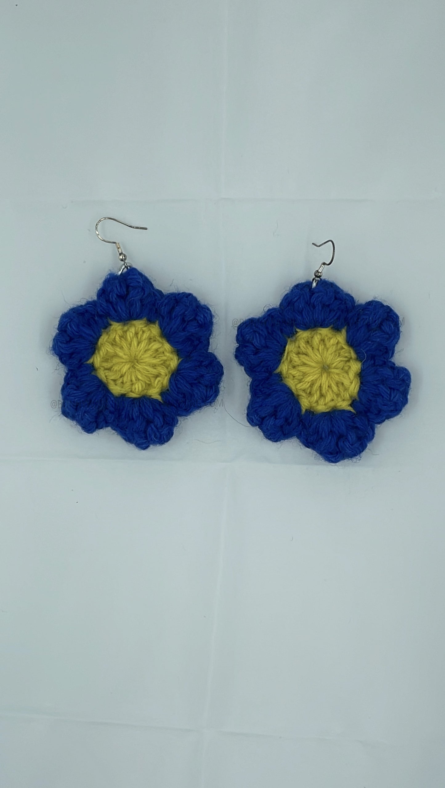 Retro Crochet Flower Earrings