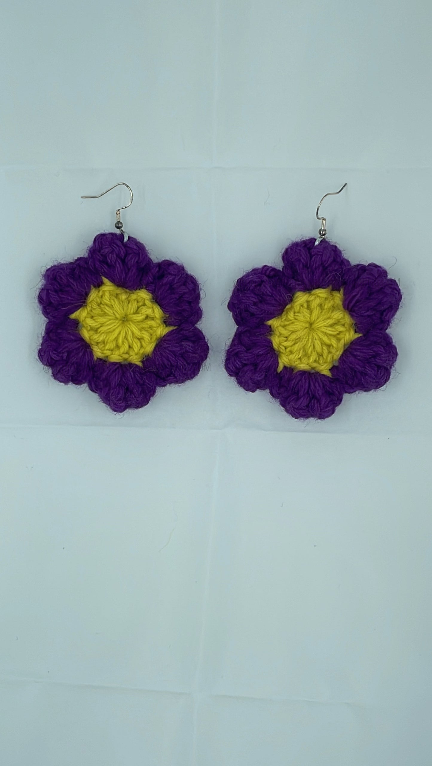 Retro Crochet Flower Earrings