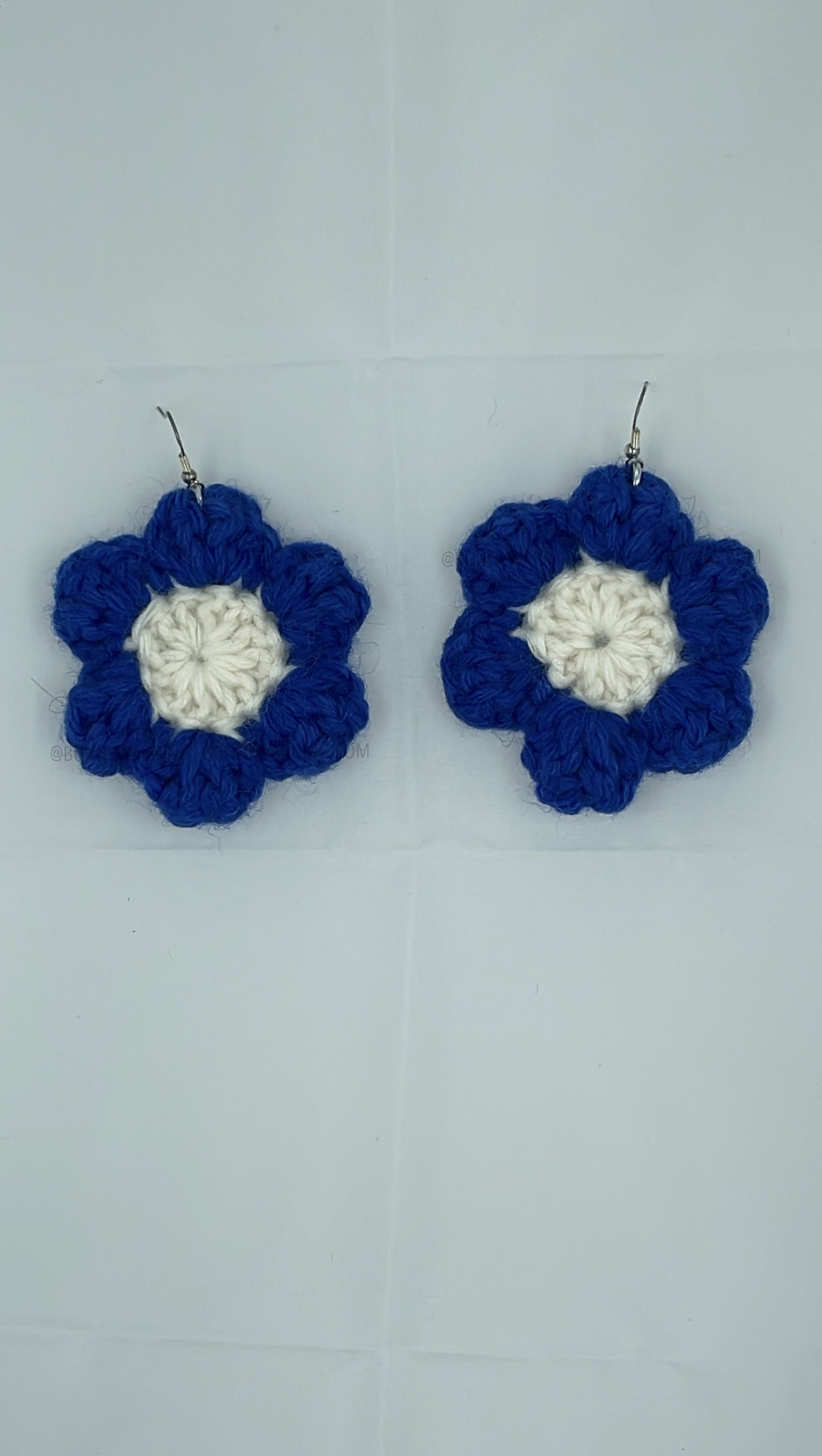 Retro Crochet Flower Earrings